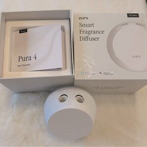 Pura 4 Home Diffuser with 1 scent included